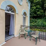 Basileia Riverside 4*