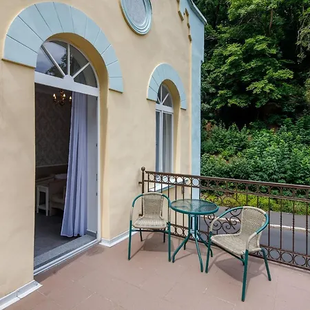 Basileia Riverside 4*