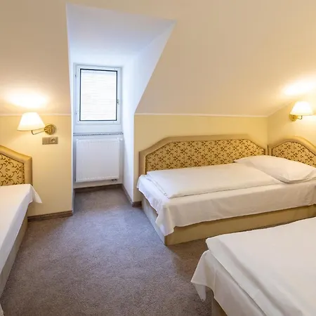 Hotel Basileia Riverside