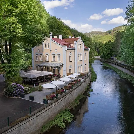 Basileia Riverside Hotel
