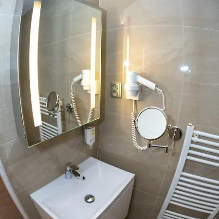 Basileia Riverside 4*