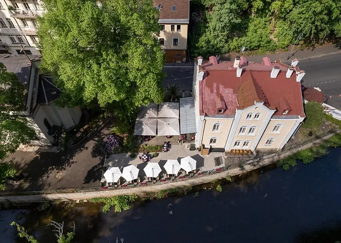 Hotel Basileia Riverside